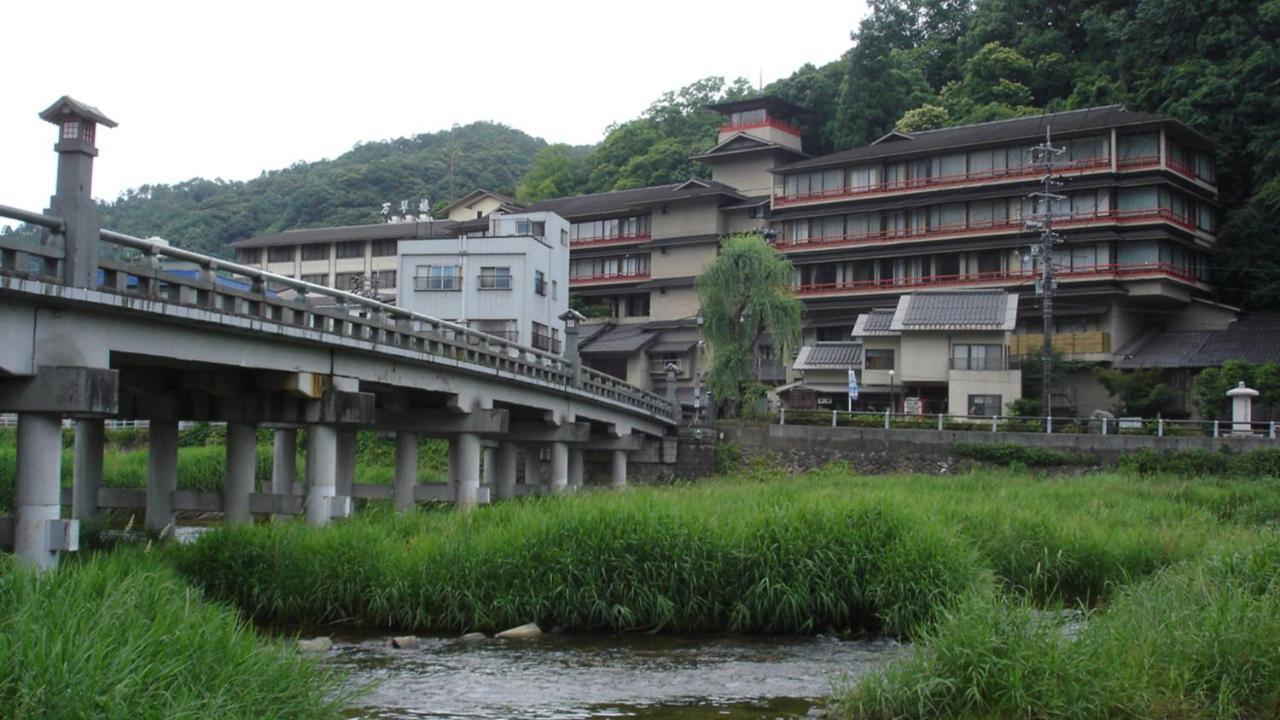 Mansuirou Hotel Misasa Екстериор снимка